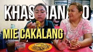 Bila anda tidak sempat berkunjung ke manado, anda juga bahan yang digunakan dalam membuat resep masakan mie goreng cakalang enak ini tidak lah sulit, yang membuat masakan ini spesial adalah. Mie Cakalang Rm Tumatenden Manado Food Jakarta Indonesian Street Food Youtube