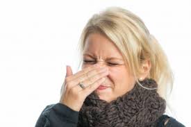 Bei pilzinfektion wird empfohlen, die nasenhöhle in warmem wasser backpulver (1 teelöffel bis 0,5 liter wasser) zu waschen. Nase Juckt Innen Med Fakten Zusammenhang Tipps