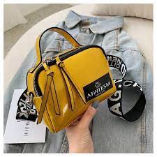 26 model baju kekinian untuk wanita remaja yang dapat menjadi inspirasi dan membuat penampilan kalian semakin keren dan trendy. Tas Wanita Import Terbaru 2019 Tas Mini Slingbag Staylish Kekinian Import Shopee Indonesia
