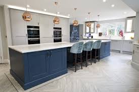 The team at trulog® presents you with beautiful log cabin kitchen designs that you can use to inspire the look of your home. Why We Love Kitchen Islands Great British Kitchens Interiors