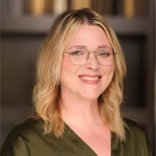 Excited to share this, here's the new national commercial for Mississippi  State.