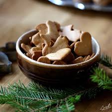 Piparkukas In 2020 Food Gingerbread Man Cookie Recipe Vegan Gingerbread Cookies