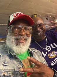 Robert E Magee का Instagram video • Mar 3, 2024 at 3:10 PM