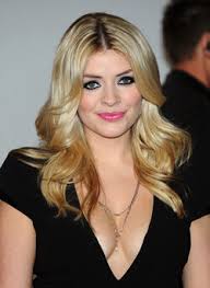 Photogallery of holly willoughby updates weekly. Holly Willoughby The X Factor Wiki Fandom
