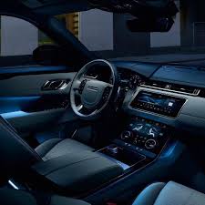 Range Rover Velar Looks Stunning At Night Rangerover Velar Luxury Cars Range Rover Range Rover Interior Range Rover