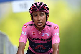 El colombiano egan bernal intentará acechar este fin de semana una vez más el primer lugar del giro de italia. Egan Bernal Suspende Su Regreso A Colombia Tras Dar Positivo Por Covid 19 Ciclismo Internacional