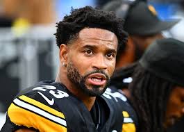 Steelers Shockingly Release Darius Slay Ahead of Ravens Game