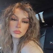 Kerrigan Jones's Instagram, Twitter & Facebook