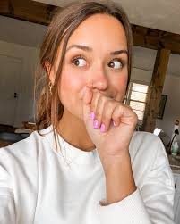 Okay, so I pretty much only paint my nails a neutral color, BUT I decided  to go bright and I think I like it👀