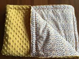 couverture bebe en minky jaune et tissu motif geometriques etsy geometric pattern fabric geometric pattern diy couture