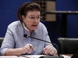 Η υπουργός πολιτισμού, λίνα μενδώνη, ανακοίνωσε πως αύριο παραχωρεί έκτακτη συνέντευξη τύπου. Lina Mendwnh Ektakth Synentey3h Typoy Stis 12 00 Alfavita