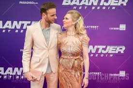 De kersverse ouders kunnen het nu niet laten om wel de hoognodige details te delen. Jelka Van Houten En Partner Henry Van Loon Dsc9860 Jpg Dutch Press Photo Agency