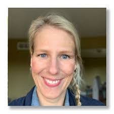 Danielle Loranger's Instagram, Twitter & Facebook