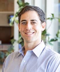 Dan Goldberg's Instagram, Twitter & Facebook