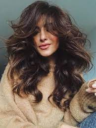 Top Trends Of Voluminous Long Layered Haircuts To Sport In 2017 2018 Long Hair With Bangs Hair Styles Long Thick Hair