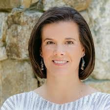 Yolanda Thunderwolf's Instagram, Twitter & Facebook