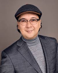 Charles Isham's Instagram, Twitter & Facebook