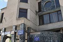 Elena udrea, în faţa secţiei de poliţie: 13 Institutii Publice Din Timisoara Cu Program Non Stop