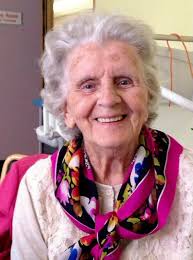 Death Notice of Patricia (Pat) Connolly (née Dunne) (Drimnagh, Dublin)