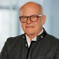 1100+ "Lieder" profiles