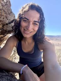 Spent the day hiking around in Joshua Tree 🏜️ 🥾 : r/transpositive