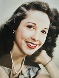 Caroline Lackey's Instagram, Twitter & Facebook