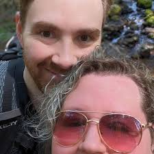 Taylor Hartsock and Robert Price's Wedding Website