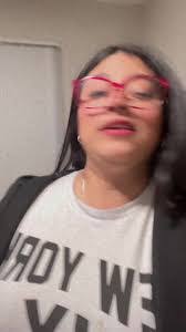 Deisy Valdez's Instagram, Twitter & Facebook