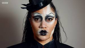 Glow Up Series 3, Episode 2: Bedraggled Peacock Realness