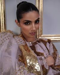 Nhan sắc xinh đẹp của nữ thạc sĩ đăng quang hoa hậu