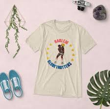 1970s Vintage Distressed Harlem Globetrotters Retro Tee Etsy In 2020 Retro Tee T Shirts For Women Retro Tshirt