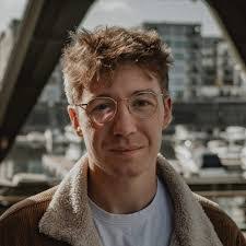 Jermaine Dotson's Instagram, Twitter & Facebook