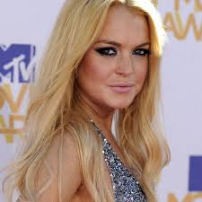 Judge orders Lindsay Lohan to answer questions