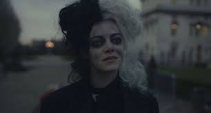Есть ощущение, что похожий вайб у ее промокампании: Emma Stone Says Cruella Is The Darkest Disney Film To Date Geek Culture
