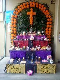 Si deseas ser parte de esta fiesta, cada municipio tiene preparado durante esos días diversas exposiciones de altares, muestras gastronómicas, y coloridas ofrendas. Universo El Periodico De Los Universitarios