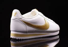Black And Gold Nike Outfit Mens The Nike Cortez In Pristine White And Gold Sneakernews Com Nike Cortez Nike Shoes Women Fashion Nike Cortez Mens