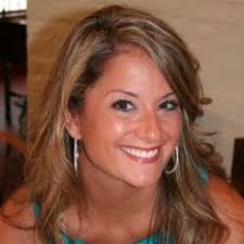 Lauri Cox (@LauriNotLori)