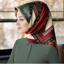 Cift Tarafli Tek Esarp Ta Bulusmasi Cift Tarafli Levidor Yazili Olarak 110 Levidor 100 Tivil Cift Tarafli Tek Esarp Ta Hijab Tutorial Hijab Beautiful Hijab