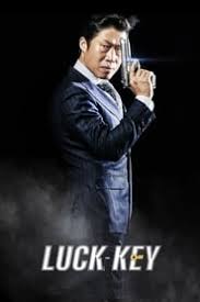 Zizan razak plays abang long fadil, a man who constantly dreams that his life is that of a gangster. Luck Key