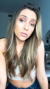 Danielle Andrade Leek