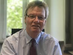 Michael Günther, evangelischer SPD-Bürgermeister in der Heimatgemeinde der  Rüth-Brüder