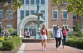 Despite Strains, Small Colleges Find Advantages In Dealing With COVID-19 On  Campus : Coronavirus Updates : NPR
