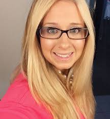 Nicole Basile's Instagram, Twitter & Facebook