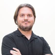 Robert Nagoda's Instagram, Twitter & Facebook