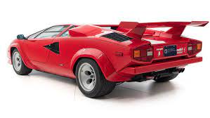 Wir helfen bei der restaurierung von oldtimern und youngtimern. Lamborghini Countach 5000 S 1984 Von Mario Andretti Auto Motor Und Sport