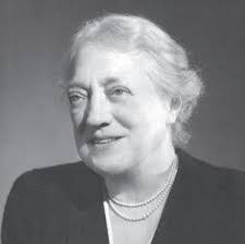 Judith Gilpin's Instagram, Twitter & Facebook