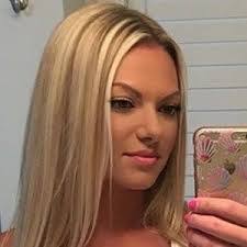 Michele Dalton's Instagram, Twitter & Facebook