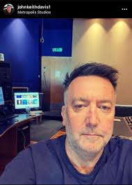 Felix Davis (@FelixLDD)