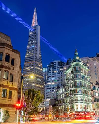 A spectacular sight over San Francisco this weekend as Illuminate projected  lasers from the top of the Transamerica Pyramid across the city skyline,  transforming it into something that felt straight out of