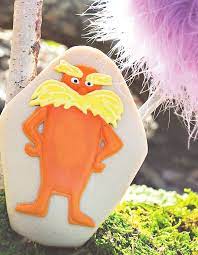 Amazing Lorax Party Diy Truffula Trees Hostess With The Mostess Lorax Party Dr Seuss Birthday Party The Lorax